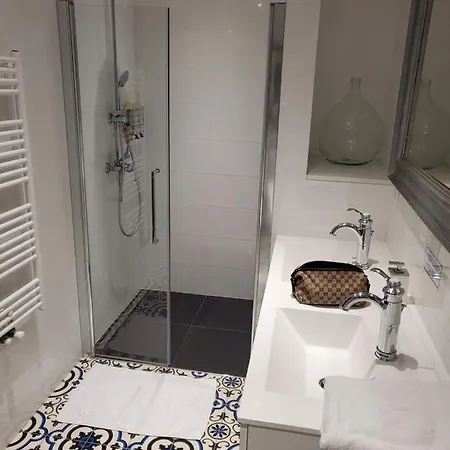 Apartment Joss1 Aubergenville